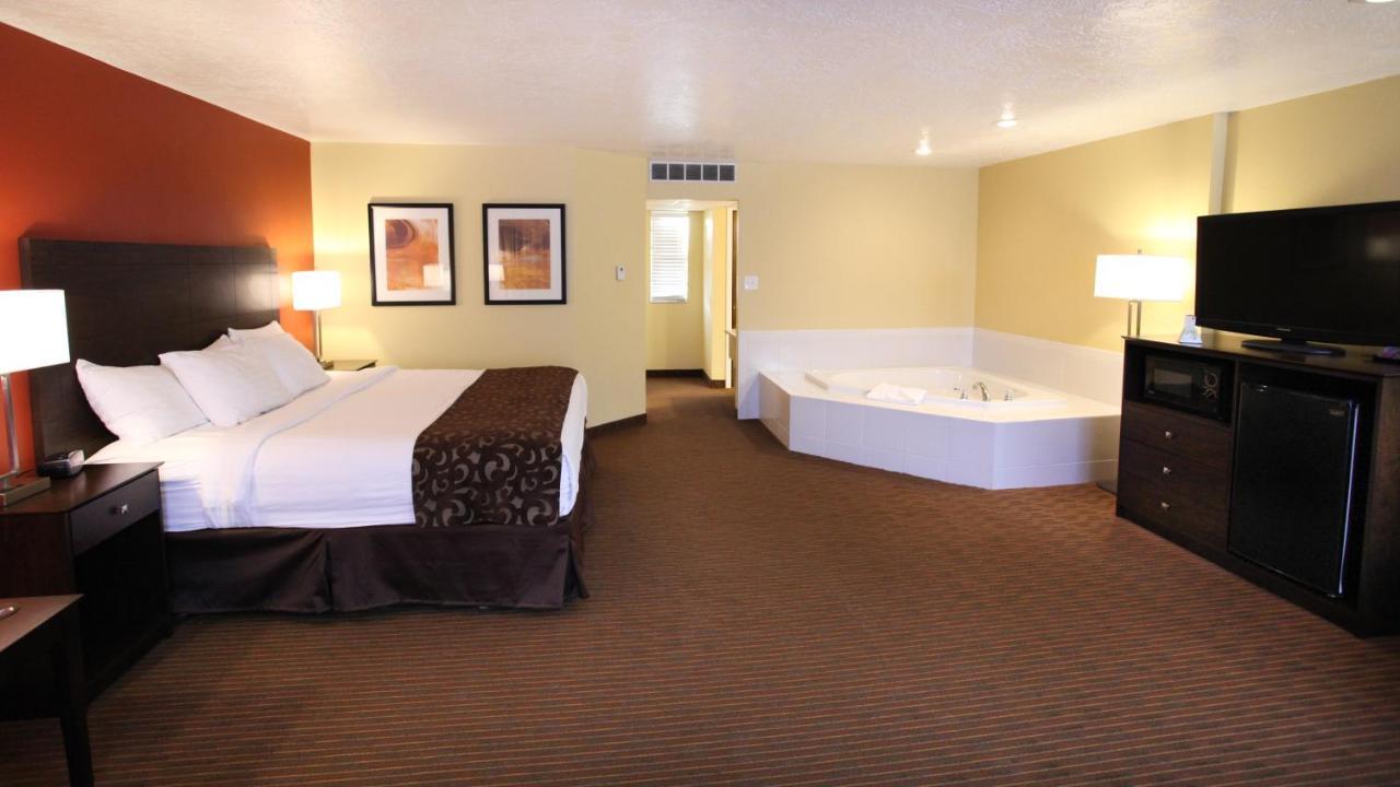 Baymont By Wyndham Cedar City Exterior foto
